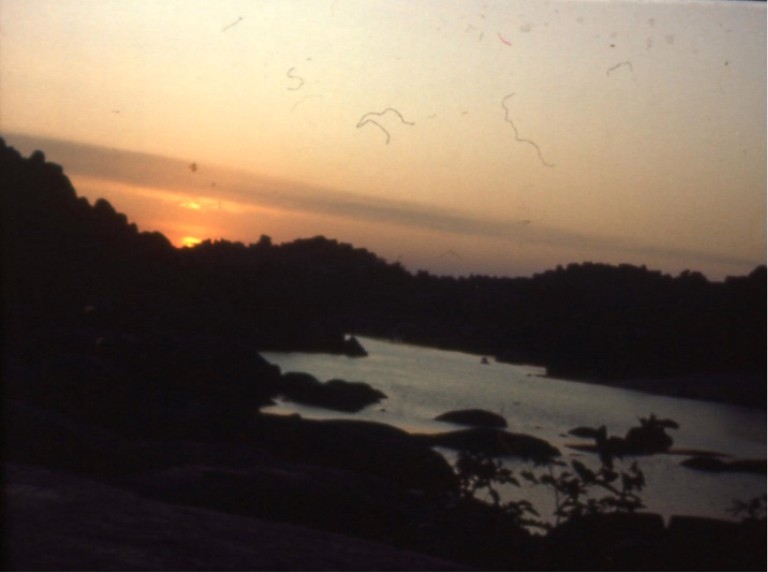 sunset hampi